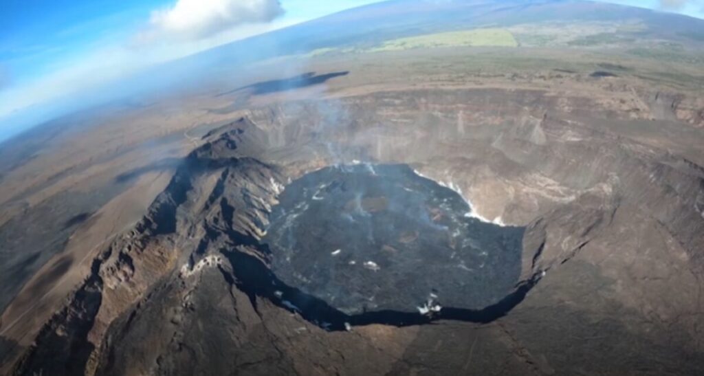 Hawaii Volcano Now Erupting Steady Lava Flow
