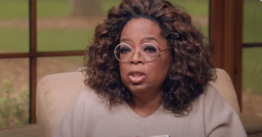 Oprah to keep covering face after year-long isolation in $40M mansion, opposes ending mask mandate