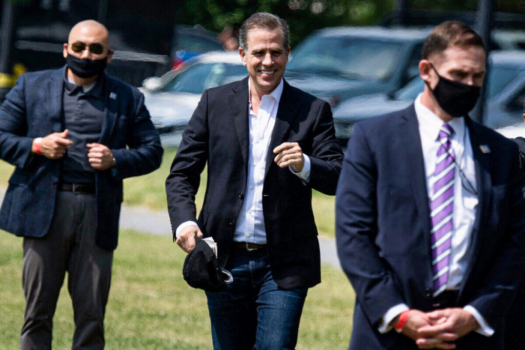 Hunter Biden Reeked of Alcohol When Trying to Get Laptops Fixed in 2019: Book Excerpt