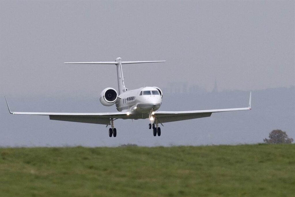 EU's New Climate Change Tax Will Exempt Private Jets