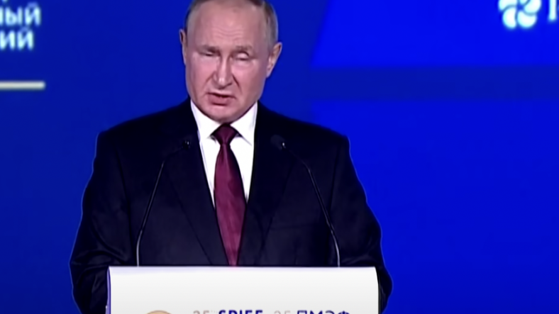 Vladimir Putin Uses St. Petersburg Speech to Show that Collective West’s Sanctions Campaign is Destined to Fail