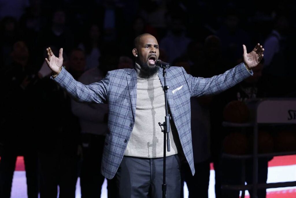 PSSSSS I Love You: R. Kelly Gets 30 Years in the Can