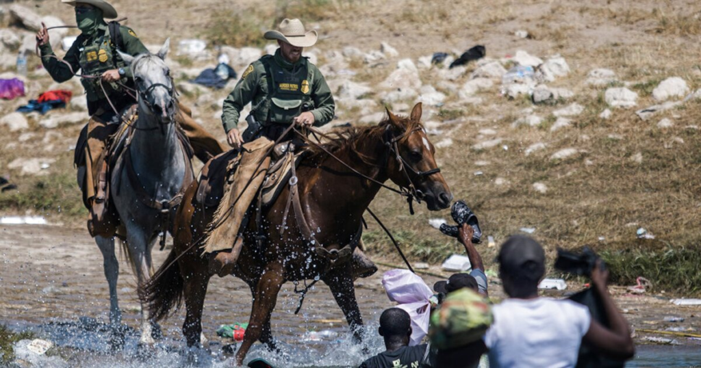 Border Patrol agents to be disciplined for horseback 'whipping' incident