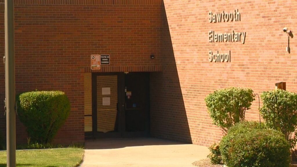 Twin Falls School Board approves plan for armed security guards