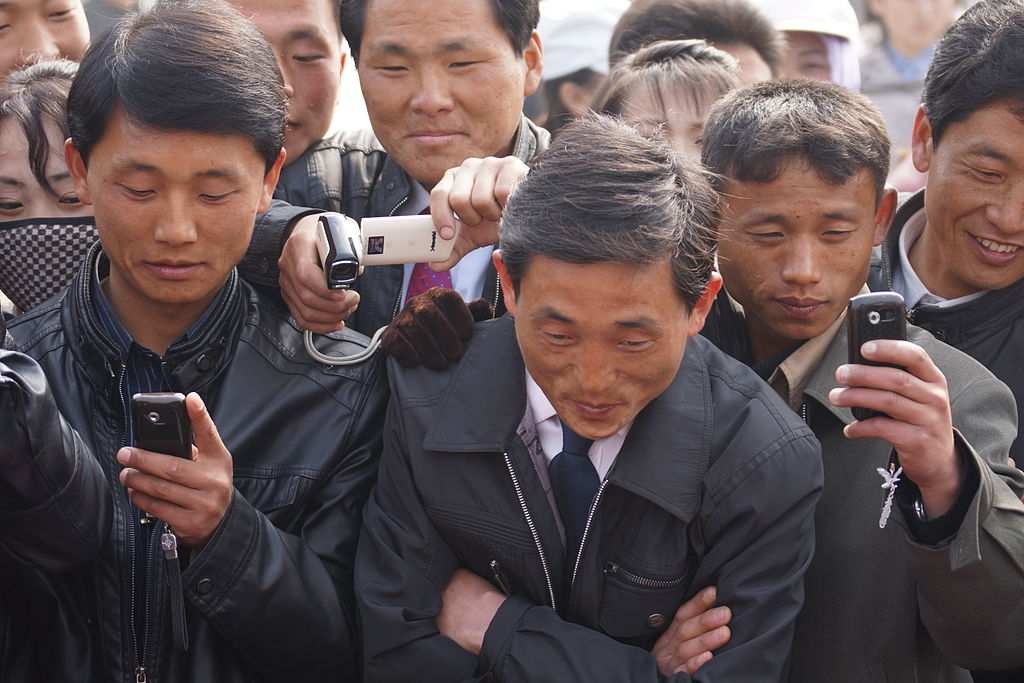 North Korea requires cellphone users to install invasive surveillance app