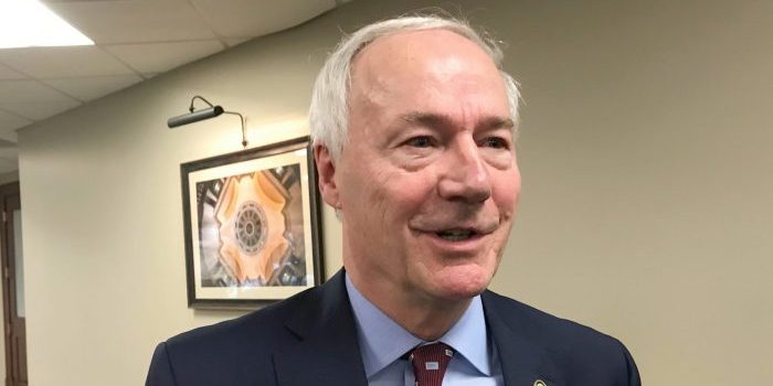 Post-Roe, Hutchinson Proposes $30 Million Medicaid Expansion for Pregnancy, Foster Care
