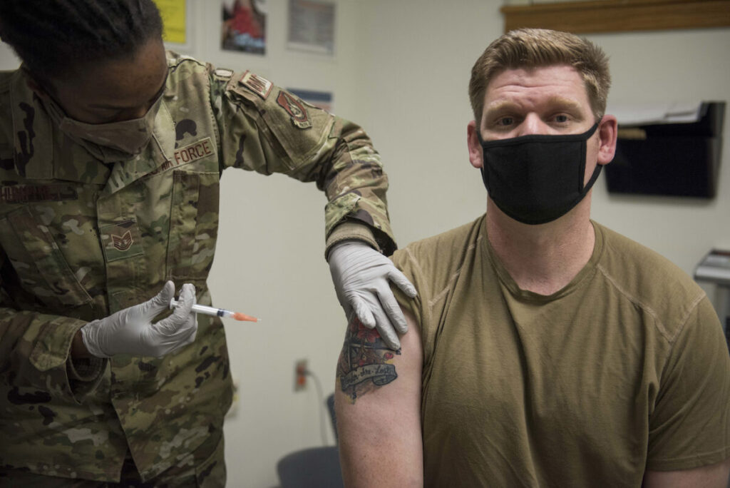 Military Officers Injured After Taking COVID-19 Vaccine Call for End to Pentagon’s Vaccine Mandate