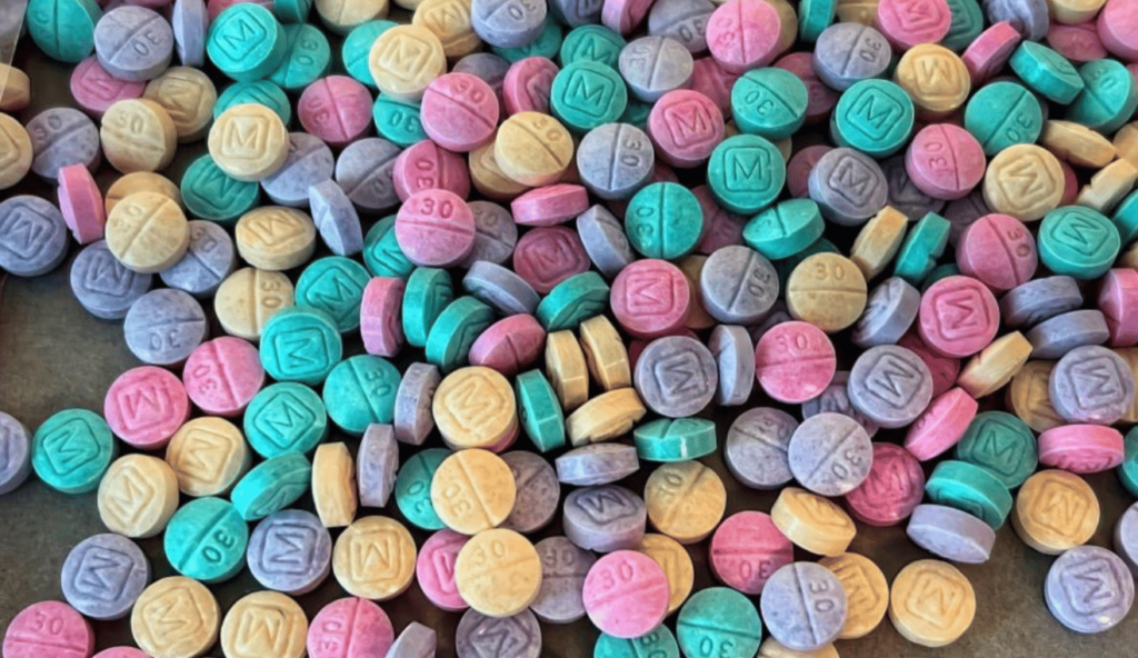 NYC Judge lets criminal possessing 20k rainbow fentanyl pills free without bail
