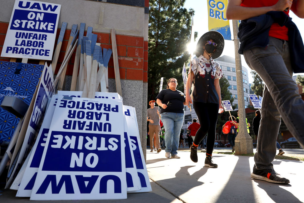 University of California Reaches Tentative Agreement With Some Strikers