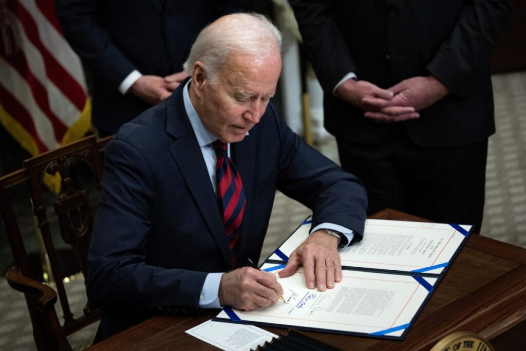Biden Signs Bill That Imposes Agreement on Rail Unions, Averting Strike