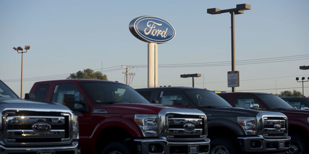 Ford Settled Dozens of Truck-Rollover Lawsuits Before $1.7 Billion Verdict