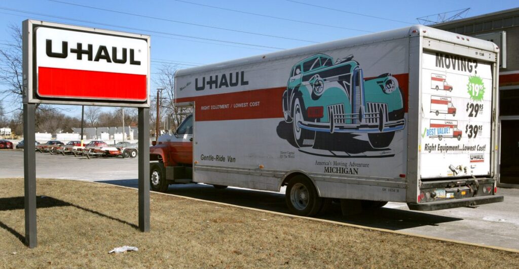 More U-Haul Trucks Left California Than Any Other State in 2022, Texas Top Destination: Study