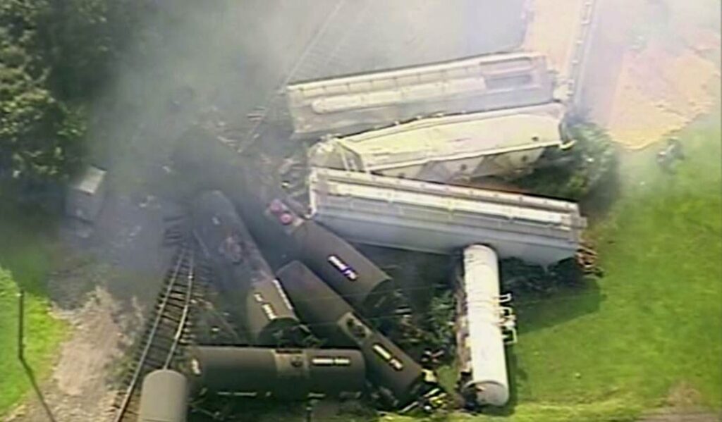 Animals Are Dying Miles From Massive Ohio Railroad Chemical Spill