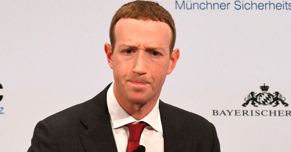 Zuckerberg Emailed All Employees Telling Them 'Please Resign,' 'Confidential' Message Leaked on Twitter
