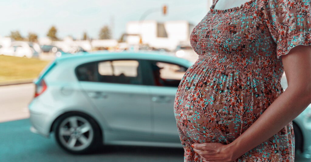 Exposure to Air Pollution During Pregnancy Linked to Reduced Lung Function in Kids