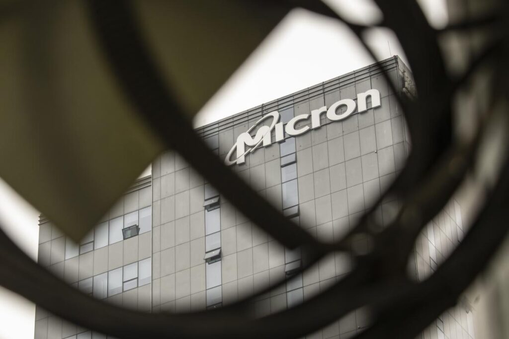 China Bars Micron Chips in Escalation of US Tech Clash