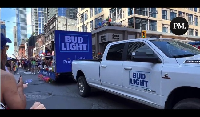 Bud Light just told itself to hold its beer in Pride parade (so much for that new ad campaign) *WATCH*