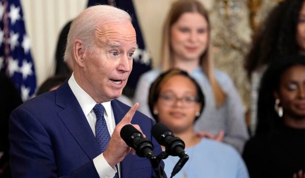 Biden Gives Bizarre Response to Bribery Question, Staff Also Cuts His Livestream Link