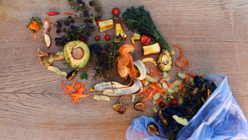 Commission tables proposal for 30% cut in EU food waste by 2030