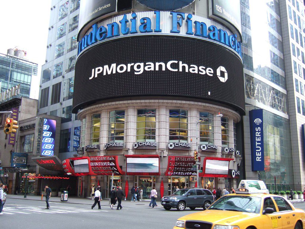 JP Morgan Chase TERMINATES Bank Accounts of Health Company, Owner Criticized COVID-19 Shots