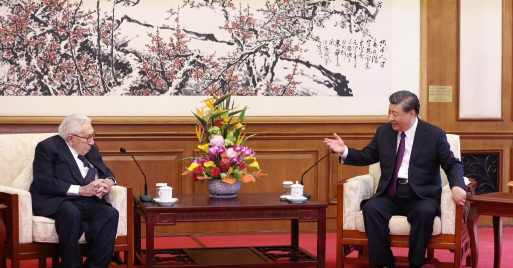 China's Xi gets nostalgic with 'old friend' Kissinger