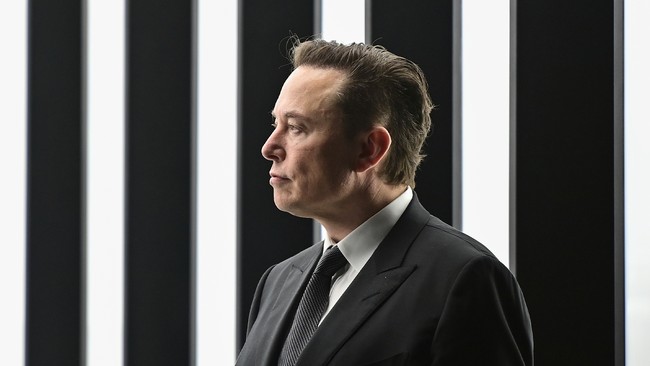 Twitter Users Unleash Hell After Elon Musk Vows to Remove ‘Block’ Feature From Platform