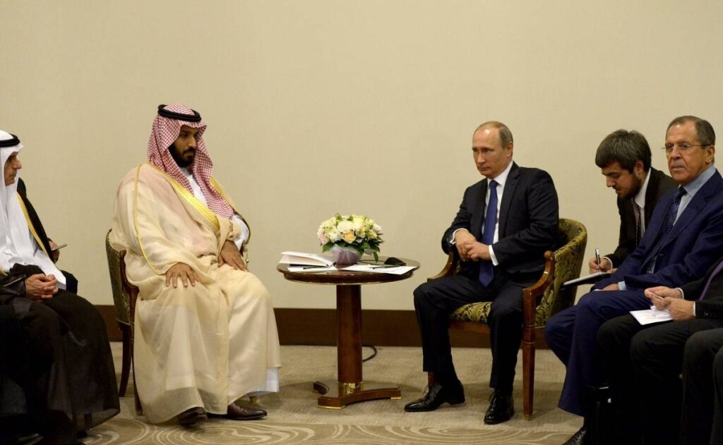 An expert explained to what extent Russia and Saudi Arabia will raise the price of oil
