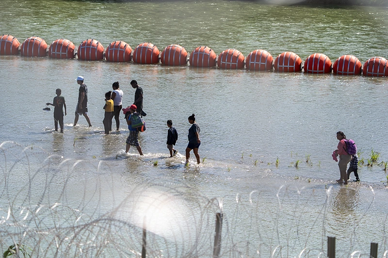 Federal Judge Orders Texas To Remove Border Buoys