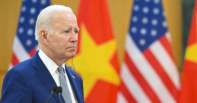 Biden Holds Bizarre, Rambling Press Conference in Vietnam