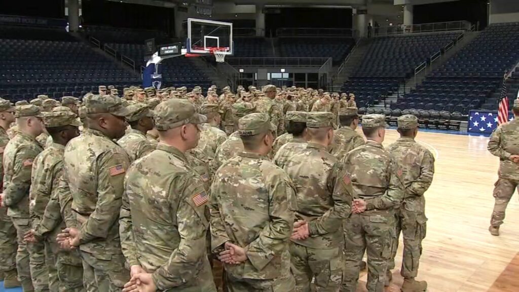 More than 300 Illinois National Guard soldiers prepare for deployment to Middle East