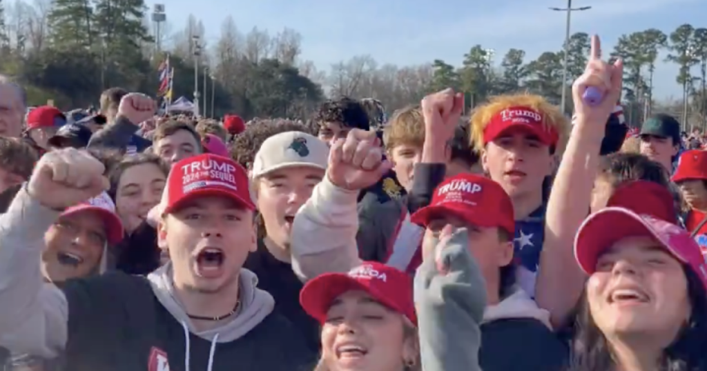 Must Watch: Youth Chant “We Love Trump” At Trump’s Huge Rally In South Carolina