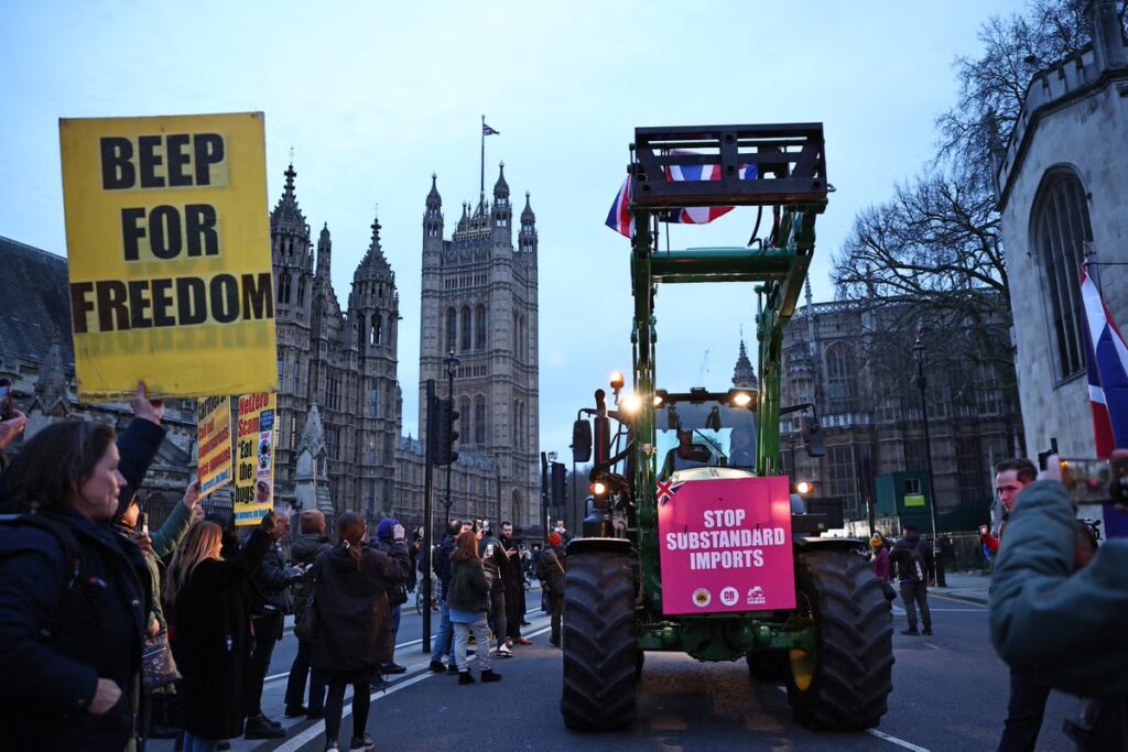 Farmers ride tractors into central London in major protest over trade deals