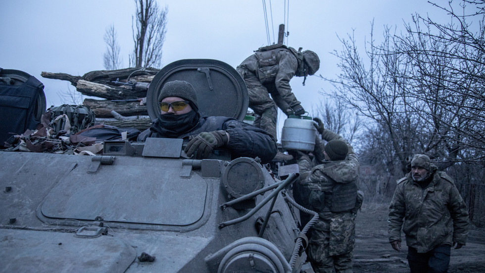 Ukraine plans new counteroffensive – ground forces commander