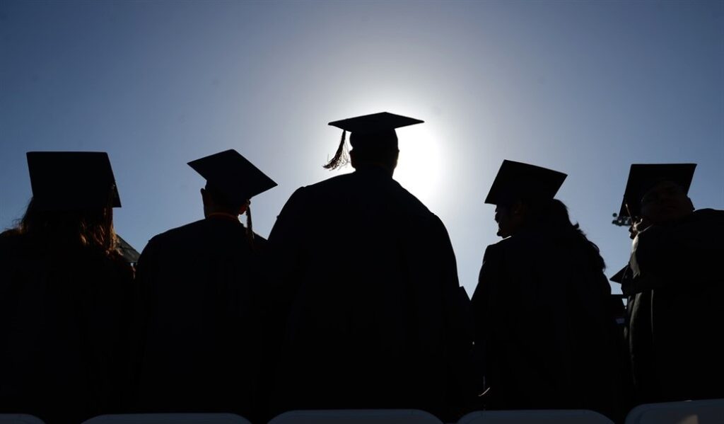 Howard University Cancels Graduation MID-CEREMONY in Chaotic Scene
