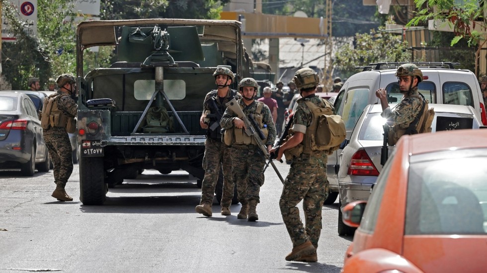 Gunman attacks US embassy in Lebanon