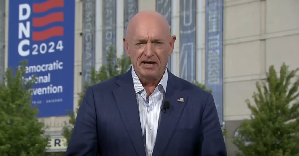 World War III watch: Dem senator ‘comfortable’ with US weapons being used in Russia