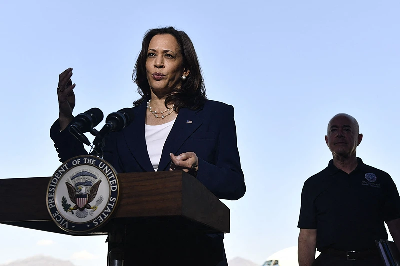Kamala Harris Reverses Course, Supports Bill Spending ‘Hundreds of Millions’ on Border Wall