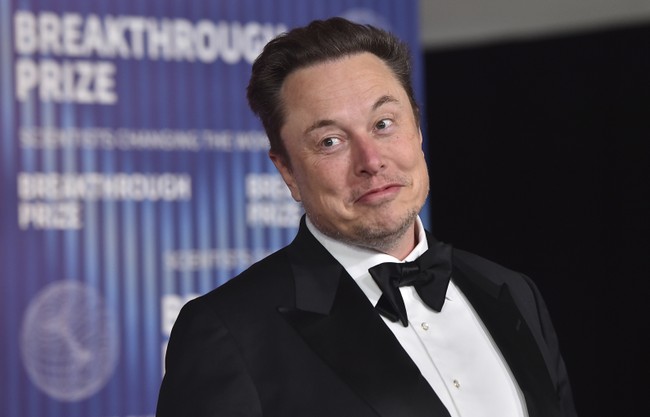 'Who's FOO?!' Elon Musk HILARIOUSLY Mocks Foo Fighters Because Trump DID Actually Buy the Rights and LOL