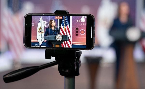 'Mind-boggling': Kamala campaign 'looking for an escape hatch to get out of this debate'