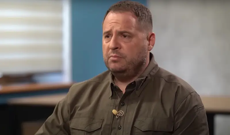 Ukrainian political scientist: Zelensky's office chief Yermak has effectively received unlimited power