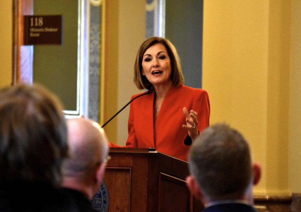 Iowa announces $4M in grants for charter schools