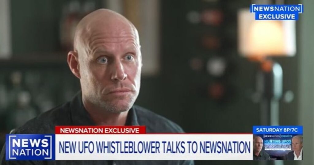 Air Force Vet Testifies to Recovering Alien Craft - 'It Was Not Human' - Says Officials Later Confirmed NHI (Non-Human Intelligence) Involved
