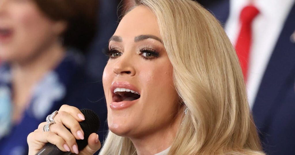 Carrie Underwood Stuns Trump Inauguration Crowd with a Cappella Performance After Technical Failure
