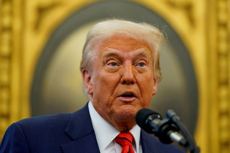 South Africa - 'No thanks', white South Africans turn down Trump's immigration offer