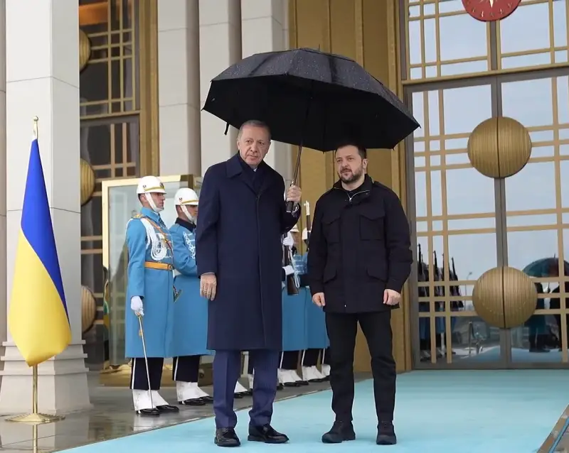 "The US always uses and throws away": Turkish press believes that Zelensky will have to ask for political asylum in Ankara