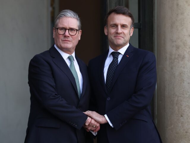 UK and France to Craft a ‘Coalition of the Willing’ Ukraine Peace Plan to Present to Trump, Says PM Starmer