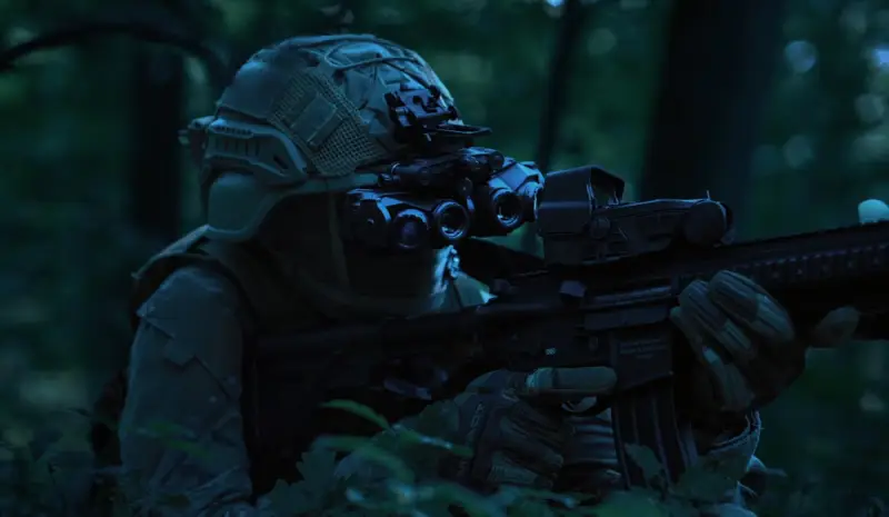Panoramic night vision goggles with four eyepieces developed for the French army