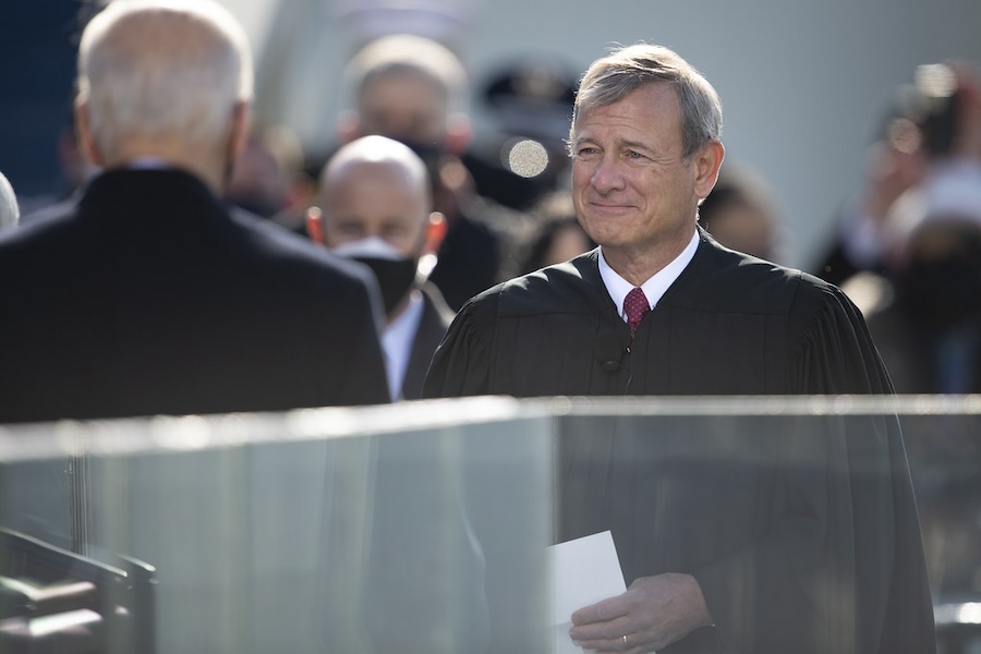 REPORT: John Roberts’ ‘Secret Friendship’ With Infamous ‘Deep State’ Attorney Is Revealed