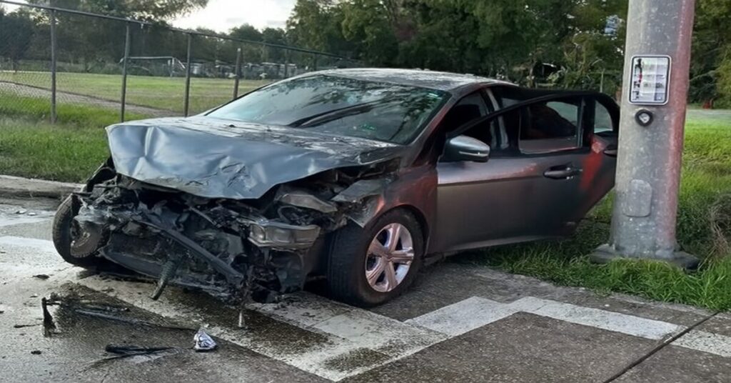 ICE Agent Run Over by Carload of Fleeing Illegals in Florida
