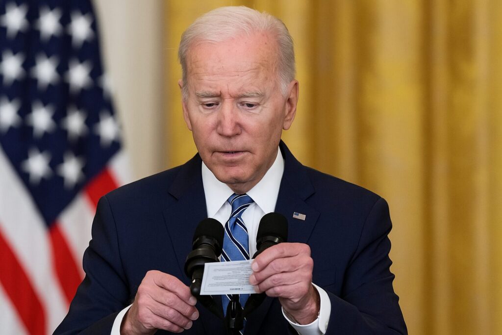 Uncovered Biden Notecards for High Profile Dems Including Chuck Schumer Seem to Vindicate GOP Concerns